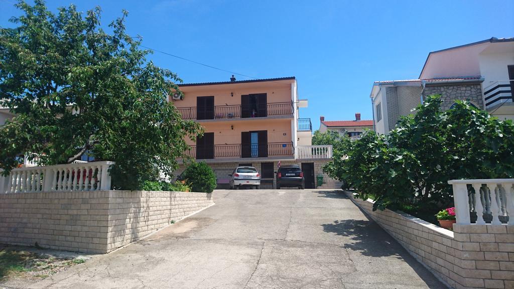 Apartment Leona Senj  Esterno foto