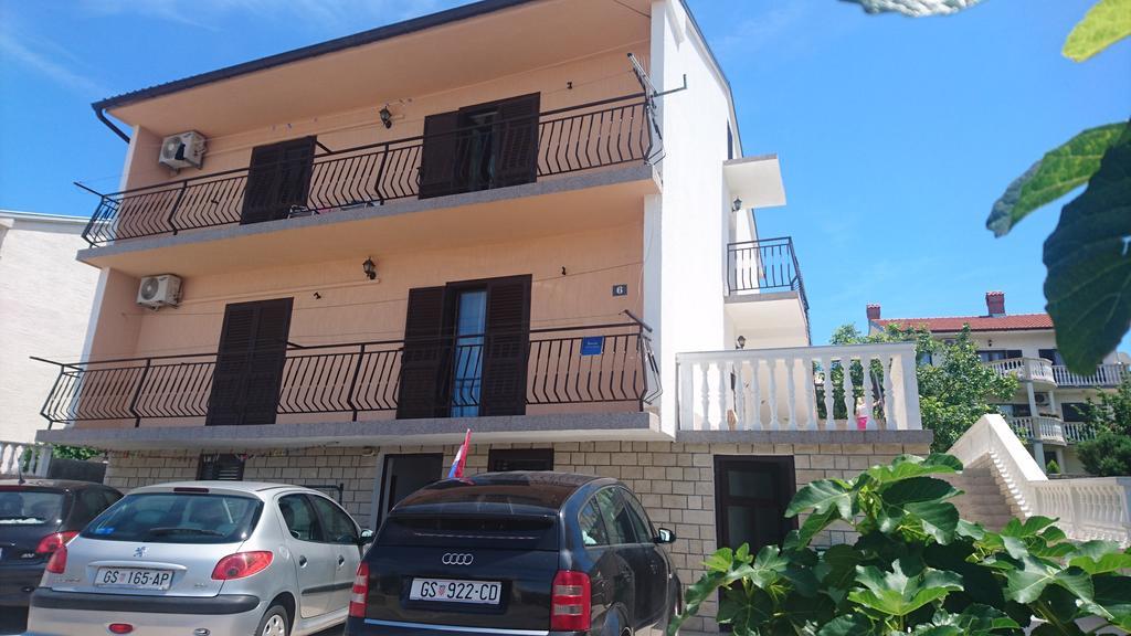 Apartment Leona Senj  Esterno foto