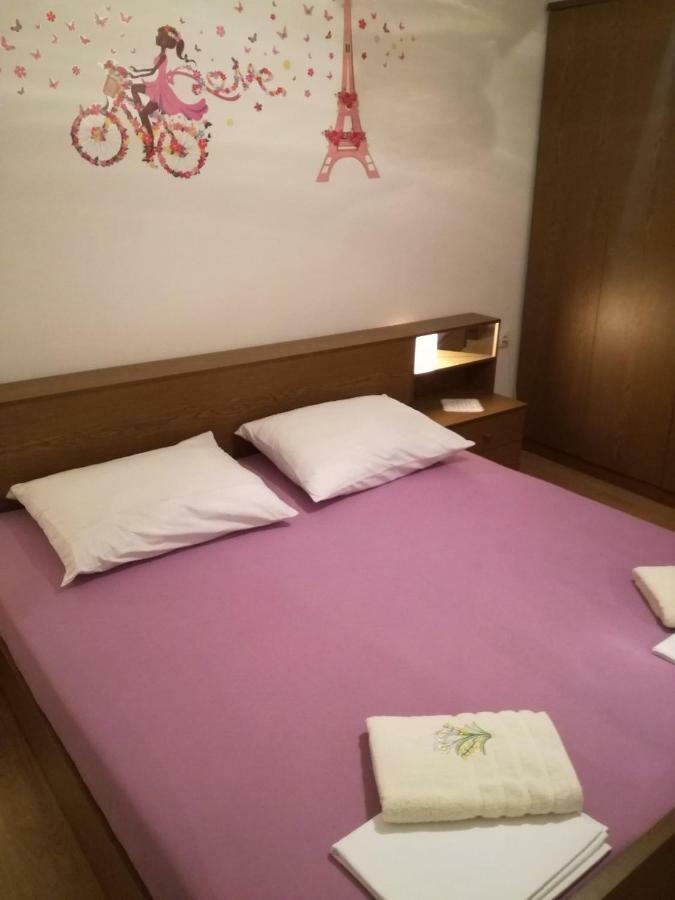 Apartment Leona Senj  Esterno foto